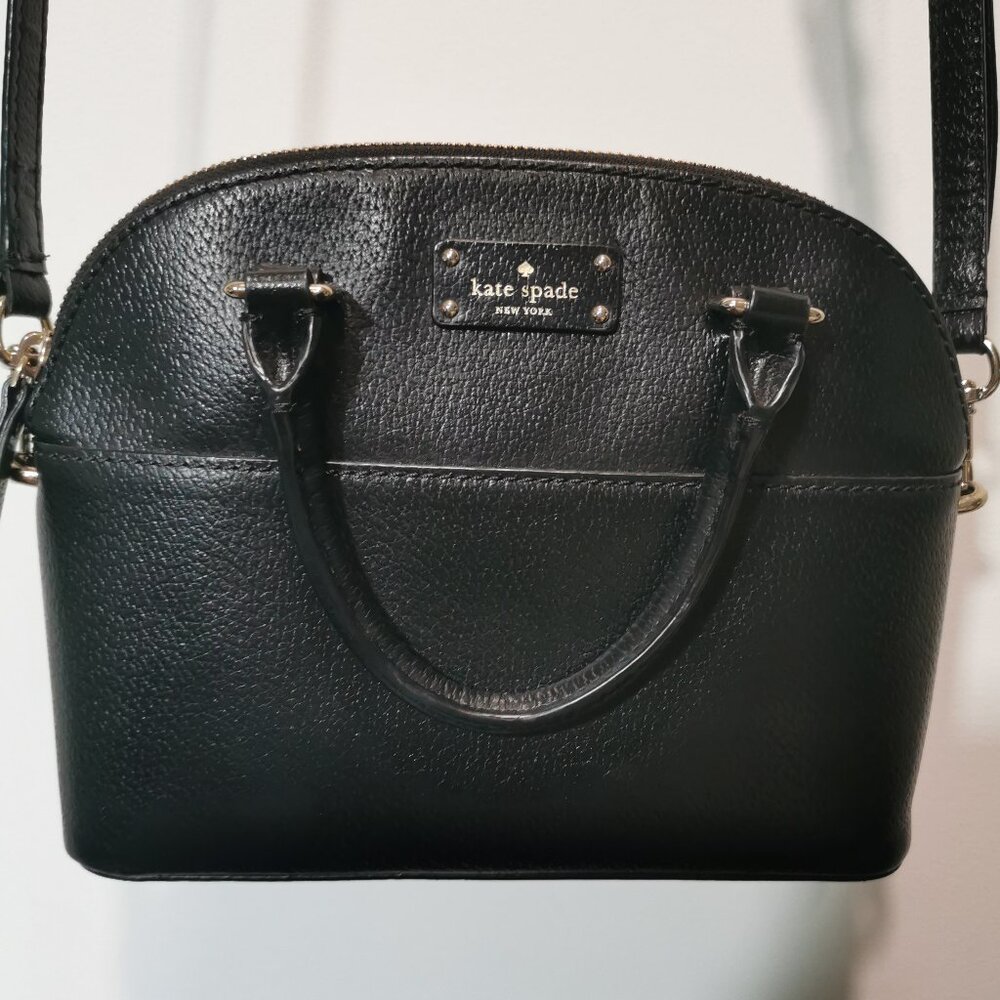 Black/Gold Pebbled Leather Satchel/Crossbody EUC #257